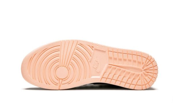AIR JORDAN 1 RETRO HIGH BLACK CRIMSON TINT