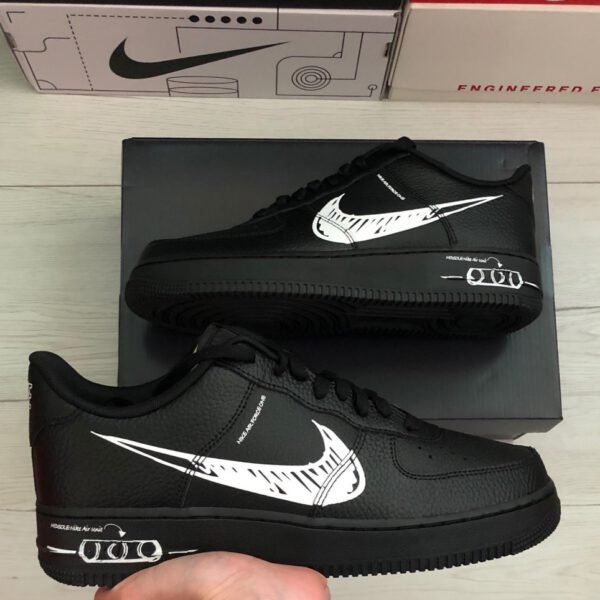 NIKE AIR FORCE 1 SKETCH BLACK