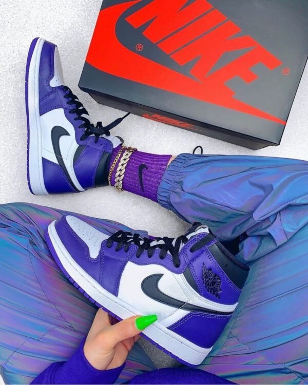 AIR JORDAN 1 RETRO HIGH OG PURPLE WHITE