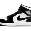 air-jordan-1-mid-se-asw-carbon-fiber-graal-spotter-1