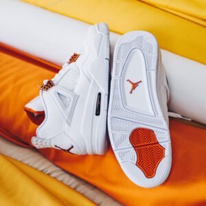 AIR JORDAN 4 Retro METALLIC PACK ORANGE