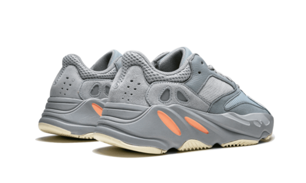⁦Yeezy 700 INERTIA⁩ – תמונה ⁦2⁩