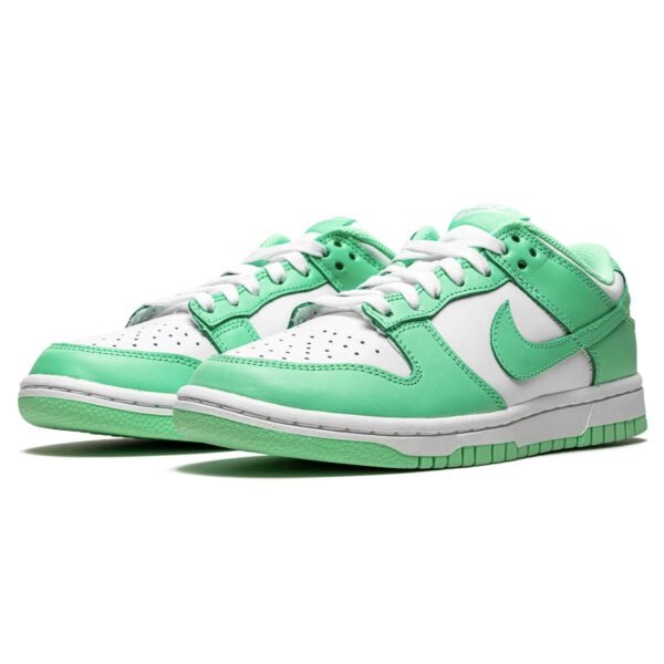 nike wmns dunk low green glow white green glow white dd 503 05