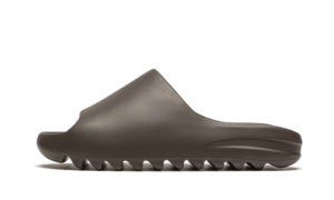 Yeezy SLIDE SOOT