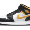 air-jordan-1-mid-white-pollen-black-graal-spotter-1