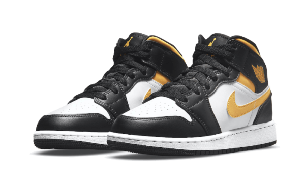 air-jordan-1-mid-white-pollen-black-graal-spotter-2