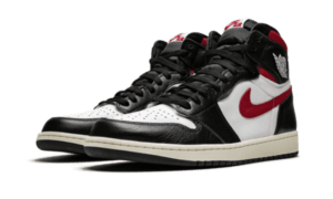AIR JORDAN 1 Retro HIGH BLACK GYM RED