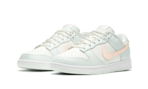 DUNK Low BARELY GREEN