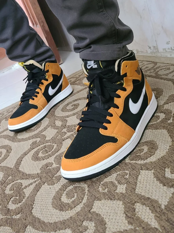 ⁦Air Jordan 1 High Zoom Air Cmft Black Monarch⁩ – תמונה ⁦6⁩