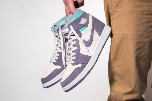 ⁦Air Jordan 1 High Zoom Air Cmft Tropical Twist⁩ – תמונה ⁦4⁩