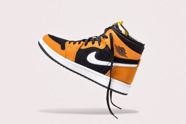 ⁦Air Jordan 1 High Zoom Air Cmft Black Monarch⁩ – תמונה ⁦6⁩