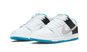SB Dunk Low Laser Blue