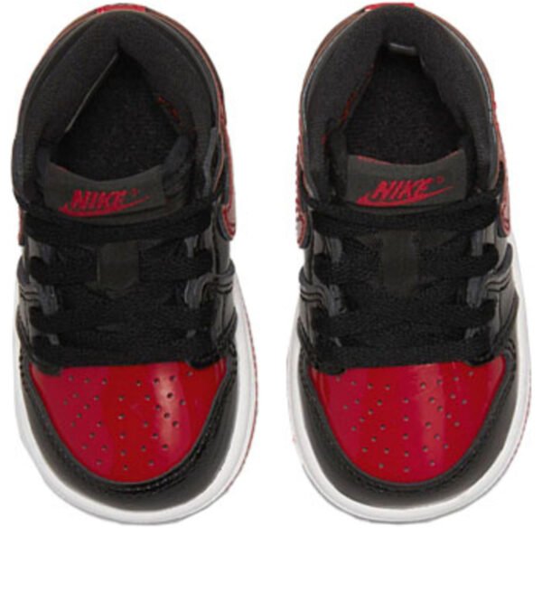 ⁦Air Jordan 1 High Kids Patent Red⁩ – תמונה ⁦3⁩