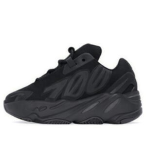 Adidas Yeezy Boost 700 KIDS Mnvn 'triple Black'