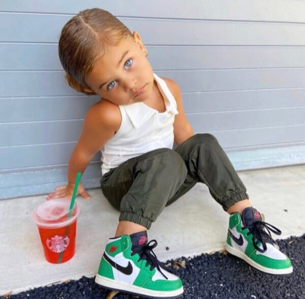⁦Air Jordan 1 High Kids Lucky Green⁩ – תמונה ⁦4⁩