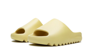 Yeezy Slide Desert Sand