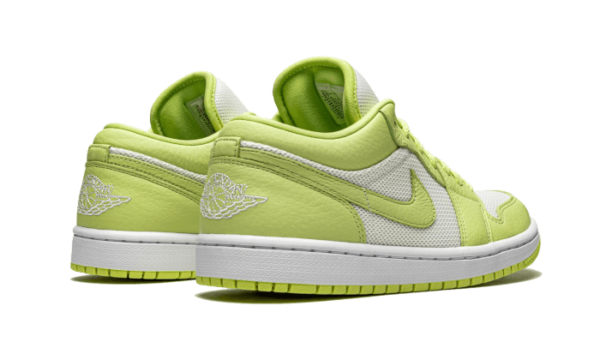 ⁦Air Jordan 1 Low Limelight⁩ – תמונה ⁦3⁩