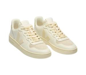 Sale: Veja V-10 with trendy shoes