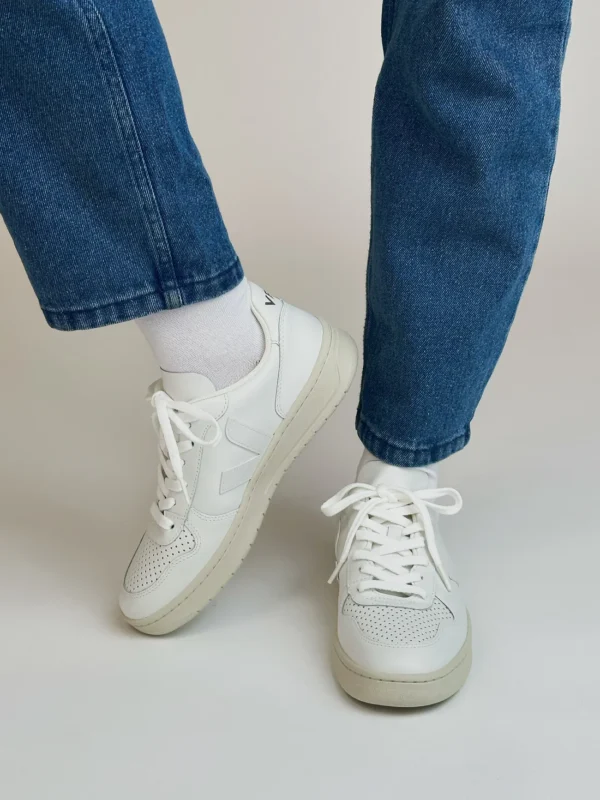 ⁦מבצע: Veja V-10 עם נעליים איכותיות במבצע⁩ – תמונה ⁦5⁩